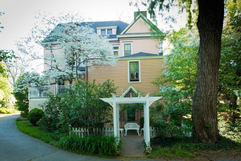 Bed & Breakfast Beaufort House 4*
